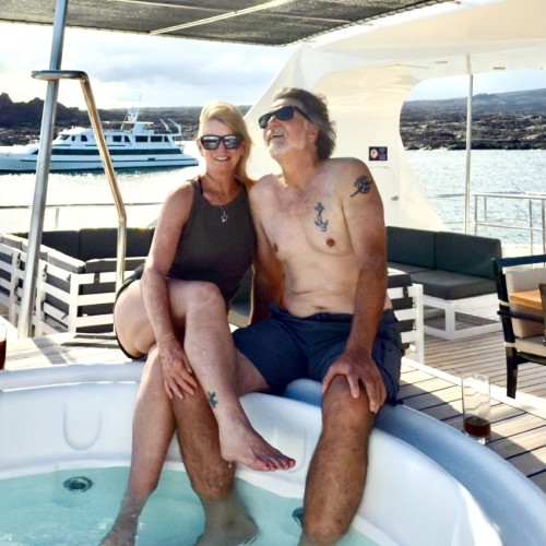 Playzalot44: Swingers Hotwife Cuckold