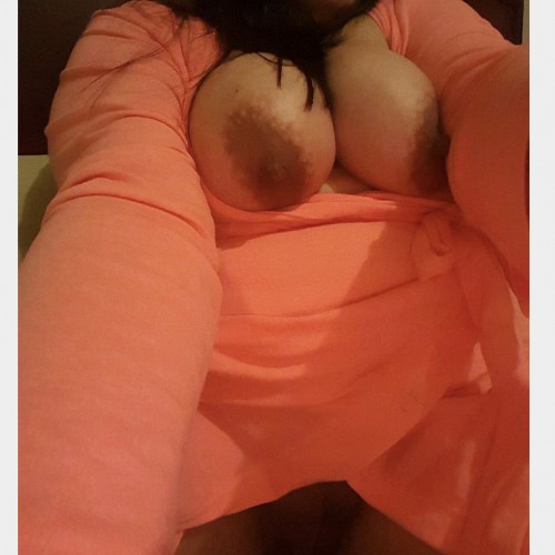 Houston swinger hotwife & cuckold profile – Funruncpl on Rocktie