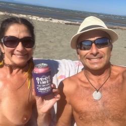 IvannRoxy: Swingers Hotwife Cuckold