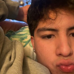 Inland Empire swinger hotwife & cuckold profile – Dehchokeduh on Rocktie