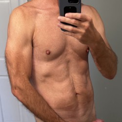 Need2pleeze: Swingers Hotwife Cuckold