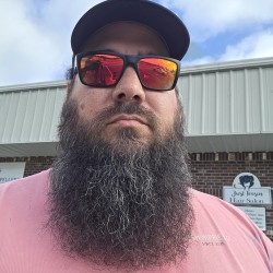 Biloxi-Gulf Port swinger hotwife & cuckold profile – Coastroamer on Rocktie