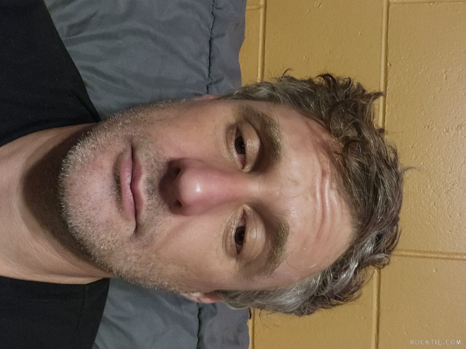 39 Male looking for male female couples dynamic.