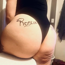 Lexington swinger hotwife & cuckold profile – Mrspawg on Rocktie