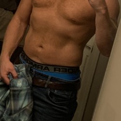 Columbus swinger hotwife & cuckold profile – SDub40 on Rocktie