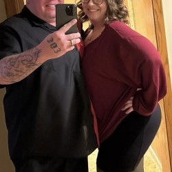 Denver/Boulder swinger hotwife & cuckold profile – Letsshare44 on Rocktie