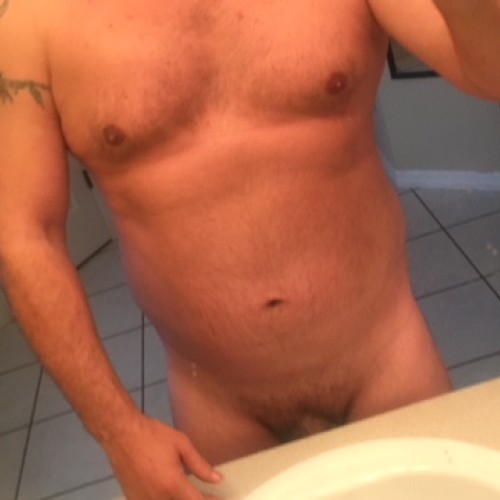 Gainesville-Ocala swinger hotwife & cuckold profile – mmmumbles24 on Rocktie