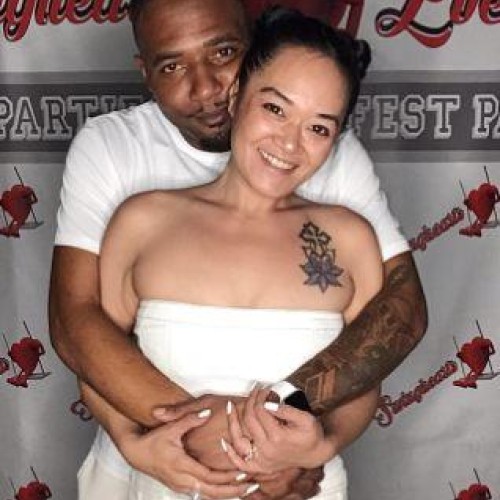 Holdout23: Swingers Hotwife Cuckold