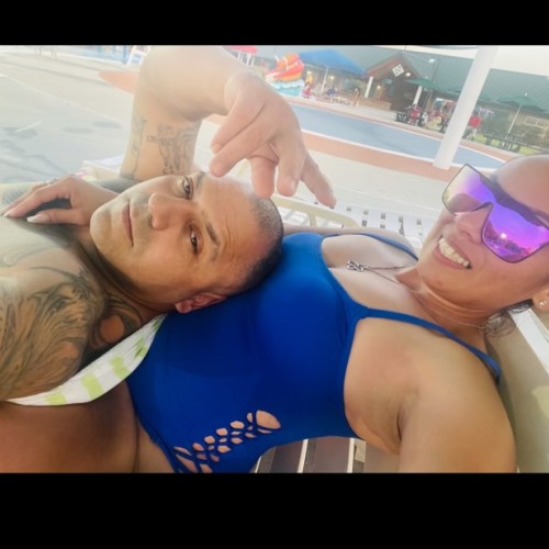 Onez: Swingers Hotwife Cuckold