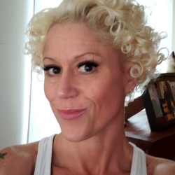 DFW swinger hotwife & cuckold profile – 1usasrecon on Rocktie