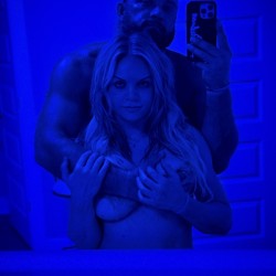 B3ASTT8: Swingers Hotwife Cuckold