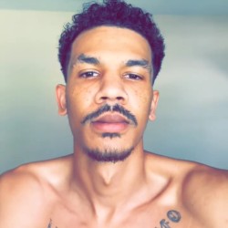 Jacksonville swinger hotwife & cuckold profile – Mrjay904 on Rocktie