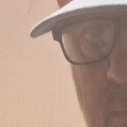 Philadelphia swinger hotwife & cuckold profile – LKRy on Rocktie