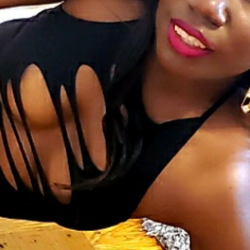 NYC swinger hotwife & cuckold profile – blackandwhitecpl on Rocktie