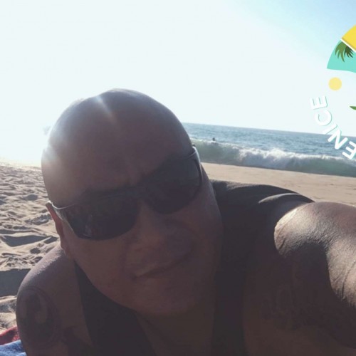 Inland Empire swinger hotwife & cuckold profile – jt2674 on Rocktie