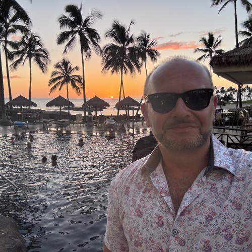 Chemicalsymbols: Swingers Hotwife Cuckold