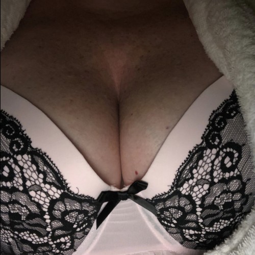 enhancedwithage: Swingers Hotwife Cuckold