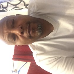 Colorado Springs swinger hotwife & cuckold profile – DaddyWarbucks26 on Rocktie