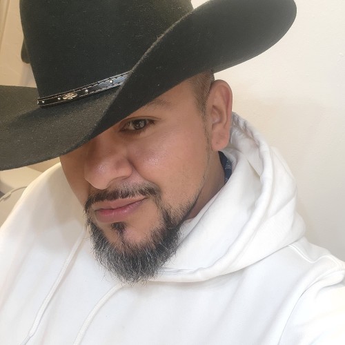 Latinpapi: Swingers Hotwife Cuckold