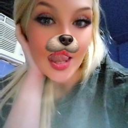 Bakersfield swinger hotwife & cuckold profile – Angie88 on Rocktie