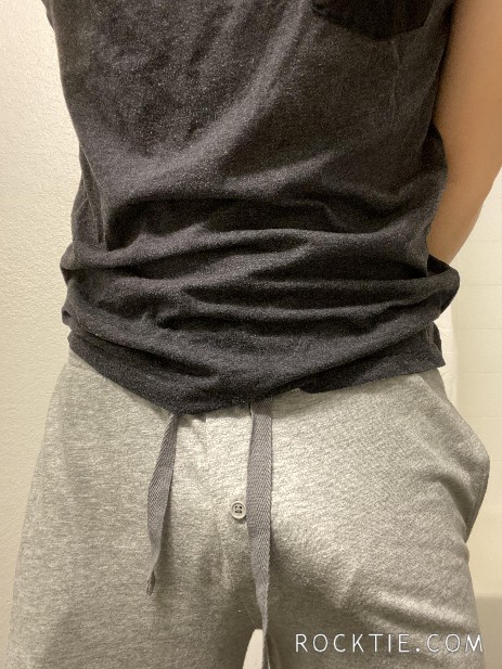 Hung, Horny, And Looking To Hookup In Southern Illinois (Steeleville)
