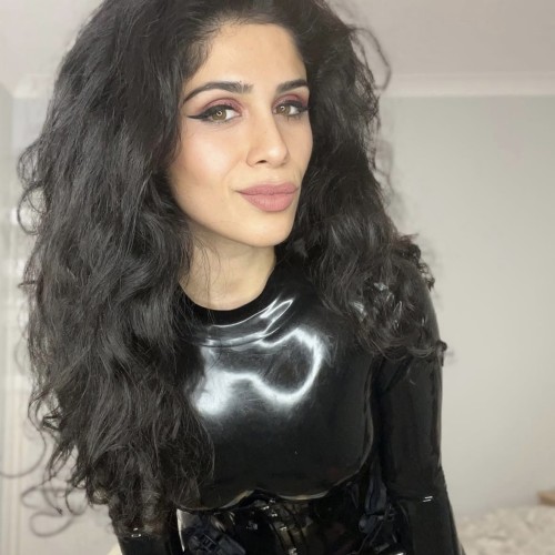 DominaKara: Swingers Hotwife Cuckold