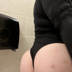 Shugz: Swingers Hotwife Cuckold