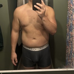 Jacksonville swinger hotwife & cuckold profile – Mark2345981 on Rocktie