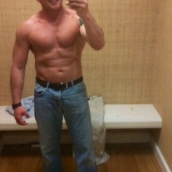 Shawnymac1971: Swingers Hotwife Cuckold