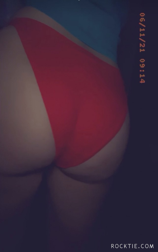 Swingers Hotwife Cuckold Chicago - ChiCouple69