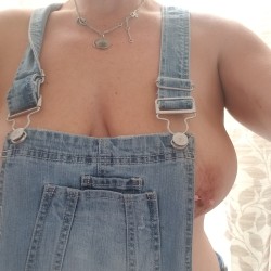 Boise swinger hotwife & cuckold profile – 4fun on Rocktie