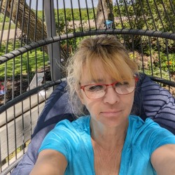 Green Bay swinger hotwife & cuckold profile – Roseangel on Rocktie