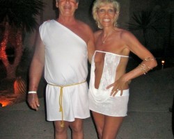  - nudetanrelaxed Photo