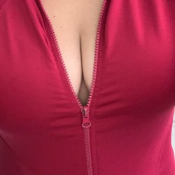 Toronto swinger hotwife & cuckold profile – Kinkycouple6996 on Rocktie