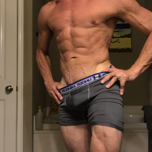 Tulsa swinger hotwife & cuckold profile – cking16 on Rocktie