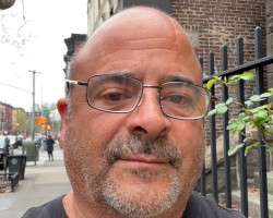 Swinger Hotwife Cuckold User