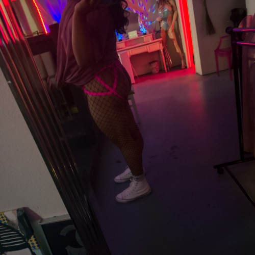 Bigbootybetty: Swingers Hotwife Cuckold