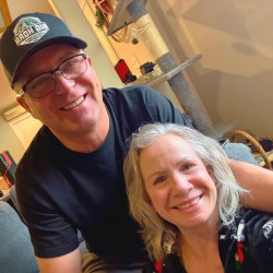 Evanston swinger hotwife & cuckold profile – SPOS5 on Rocktie