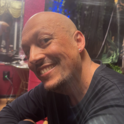 Seattle swinger hotwife & cuckold profile – jacob74 on Rocktie