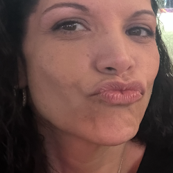 South Jersey swinger hotwife & cuckold profile – michaelcarp1 on Rocktie