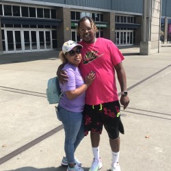 Tacoma-Olympia swinger hotwife & cuckold profile – Couplelovee on Rocktie