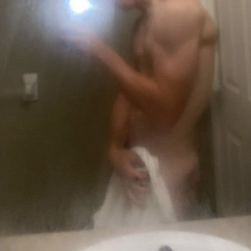 JohnnyTheMan: Swingers Hotwife Cuckold
