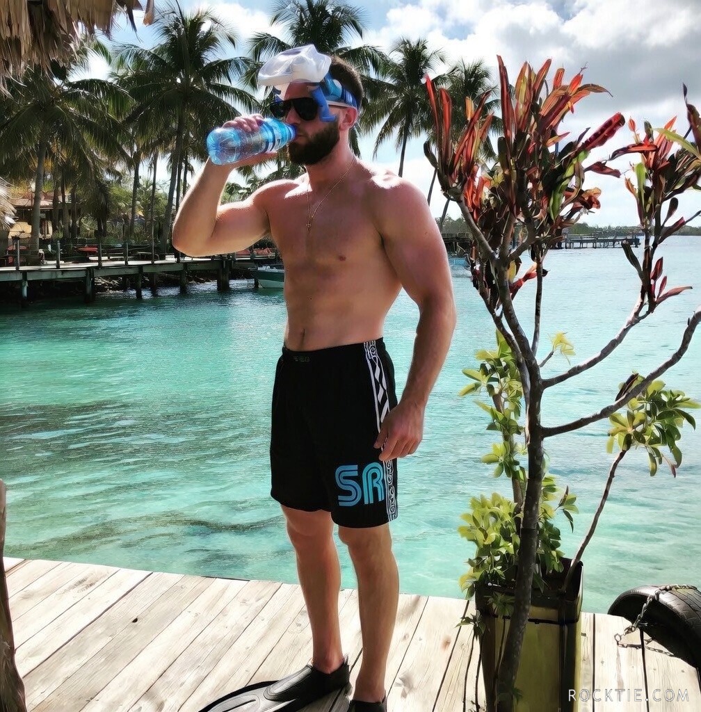 Swingers Hotwife Cuckold Nanaimo - Hotwife_Servicer