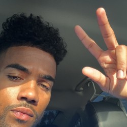 Charlotte swinger hotwife & cuckold profile – Cybucks on Rocktie