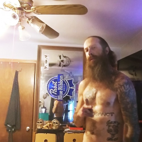 Memphis swinger hotwife & cuckold profile – Harmrz13 on Rocktie