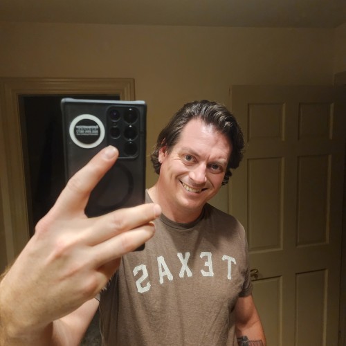 Austin swinger hotwife & cuckold profile – Magnummike512 on Rocktie
