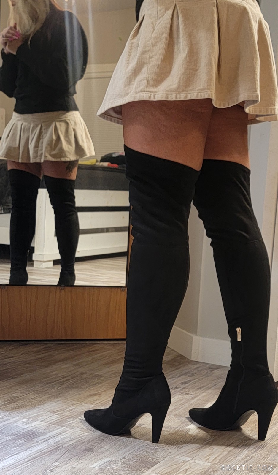 Swingers Hotwife Cuckold Columbia-Jeff City - Lakecouple