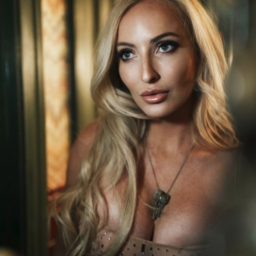 Kinkdelor: Swingers Hotwife Cuckold