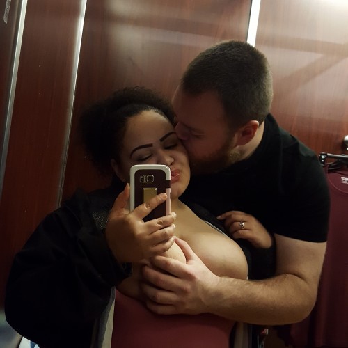 Cupcake: Swingers Hotwife Cuckold