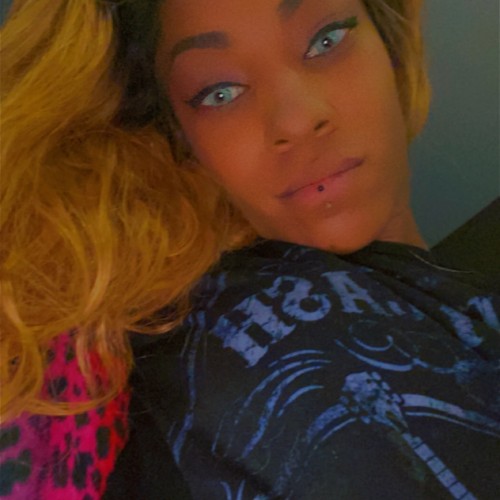 2Entycing214: Swingers Hotwife Cuckold